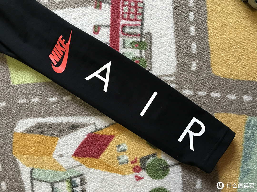 我用APP写原创！NIKE LEGGINGS 弹力印花紧身裤（附真人兽及尺码实测）