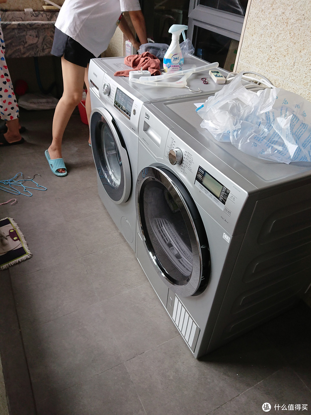 还我一个大阳台！二胎家庭电器升级历程：beko 倍科 DPY8505GXSB1 烘干衣机 开箱