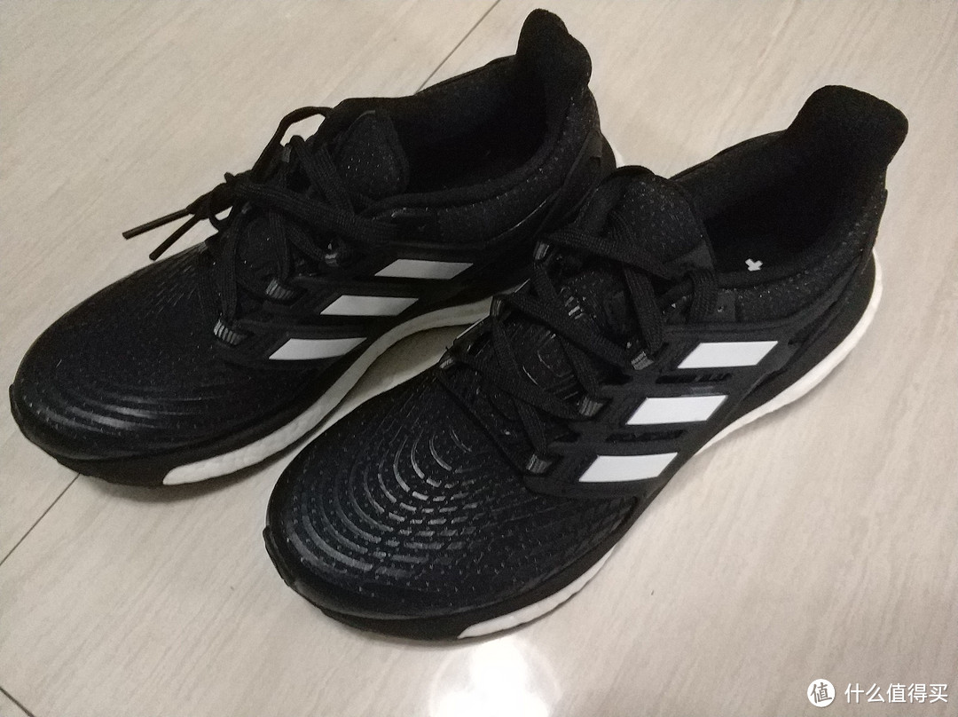 花一双的钱买两双adidas 阿迪达斯 energy boost 跑鞋 开箱