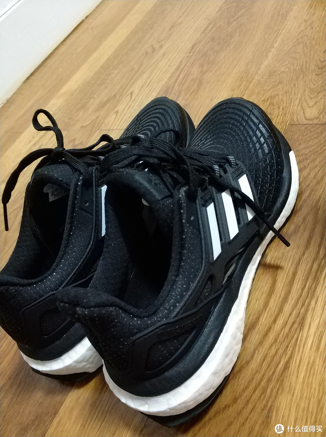 花一双的钱买两双adidas 阿迪达斯 energy boost 跑鞋 开箱