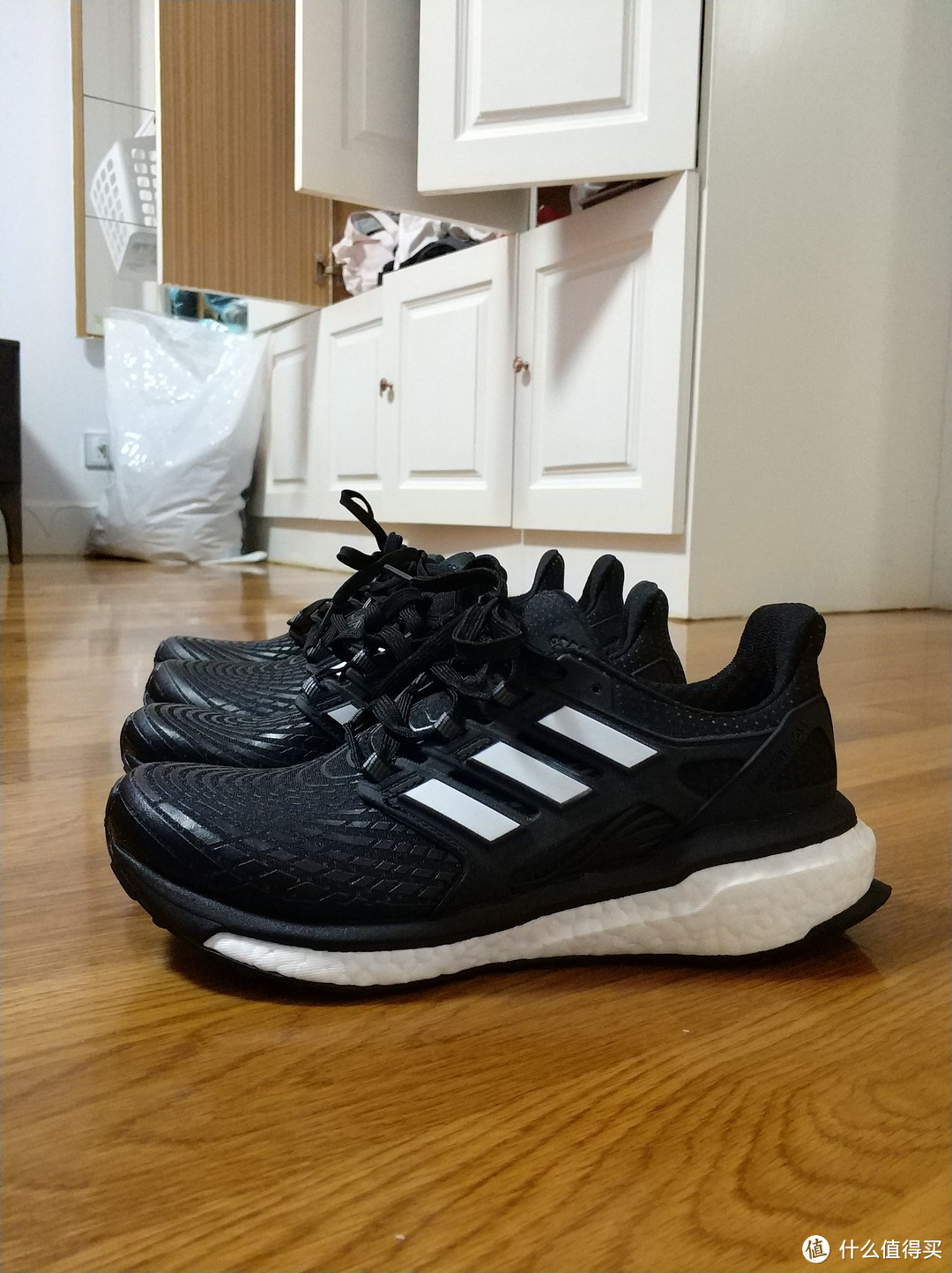 花一双的钱买两双adidas 阿迪达斯 energy boost 跑鞋 开箱