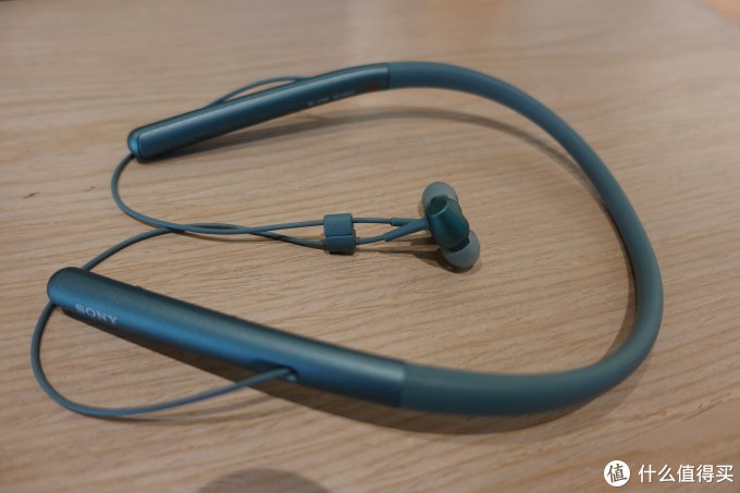 新老对决：SONY 索尼 WI-H700 VS SONY 索尼 MDR-EX750BT 蓝牙耳机