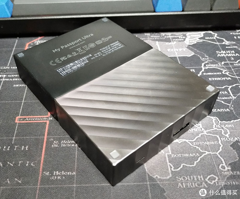 可以移动的独栋小别墅，小评 WD 西部数据 My Passport Ultra 4TB 移动硬盘