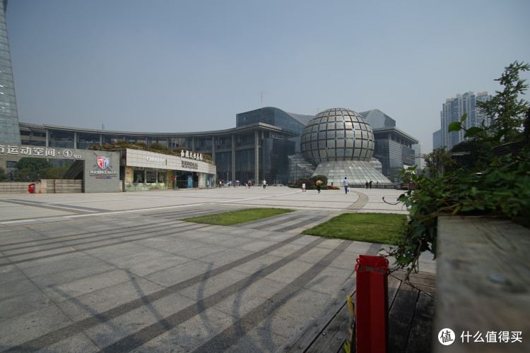 穷人也能玩转全幅!索尼A7系列最具性价比镜头