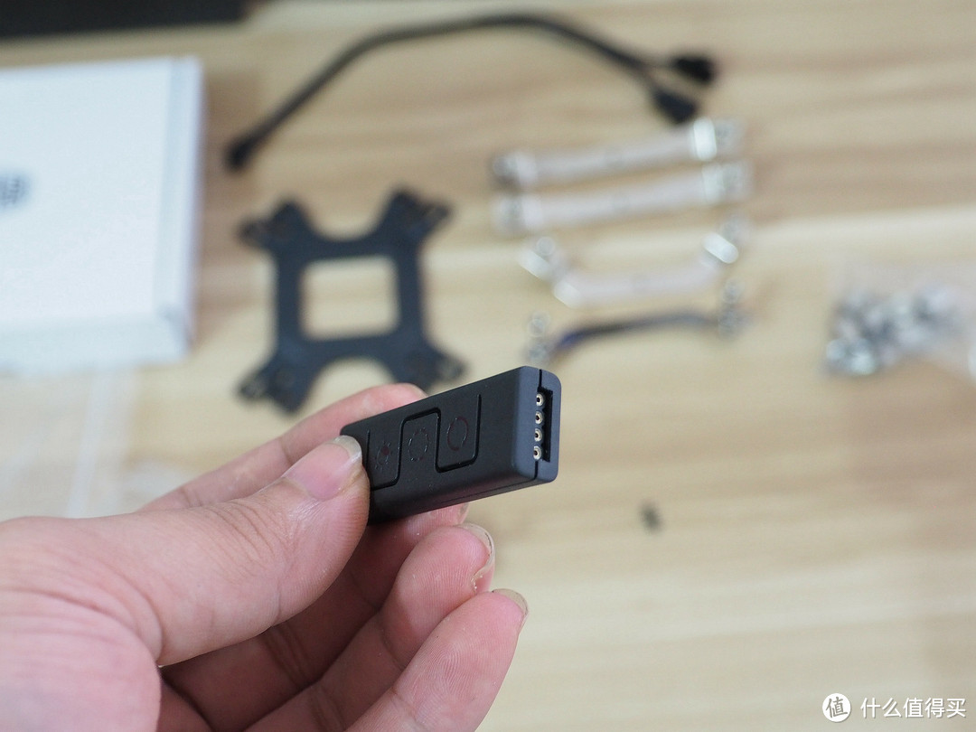 只是为了更炫的灯光—Cooler Master 酷冷至尊 T610P CPU风冷散热器 新品开箱体验