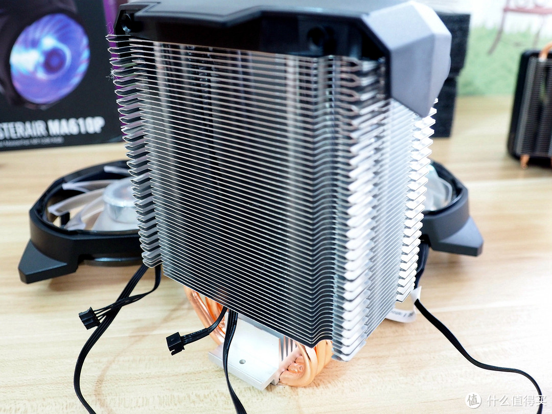 只是为了更炫的灯光—Cooler Master 酷冷至尊 T610P CPU风冷散热器  新品开箱体验