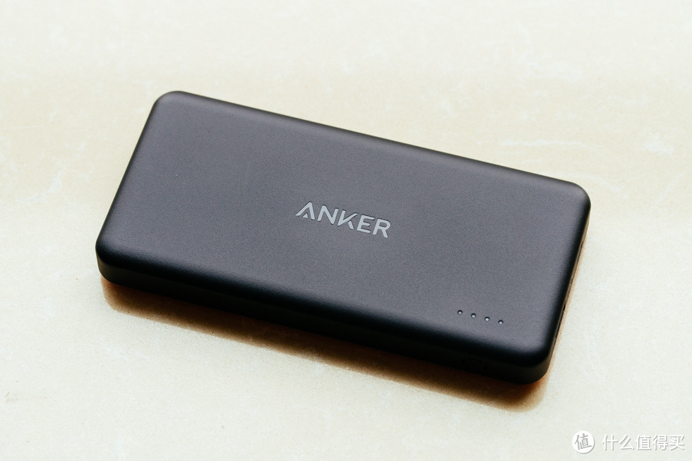 一大一小，搭配正好—anker powercore+ 及 枪炮玫瑰 移动电源 开箱小评