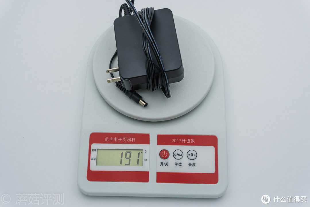 或是最实惠的12V电源——网件12V 3.5A电源适配器