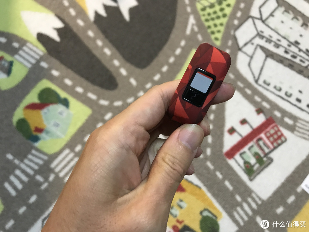 金币奖励培养孩子好习惯！Garmin vívofit jr 儿童健康教育手表测评