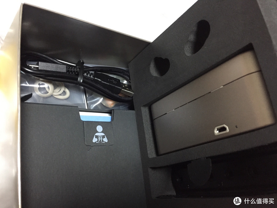 信仰充值，小小降噪豆—SONY 索尼 WF-1000X 降噪蓝牙耳机 开箱
