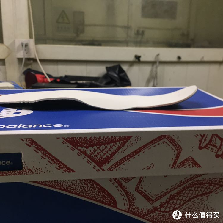 我的第一双new balance，买到崩溃