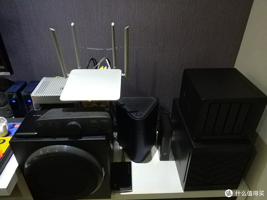 Synology 群晖 DS418play 网络存储器 开箱+选择原因分析