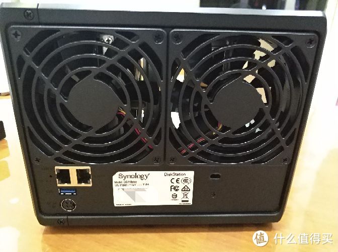 Synology 群晖 DS418play 网络存储器 开箱+选择原因分析