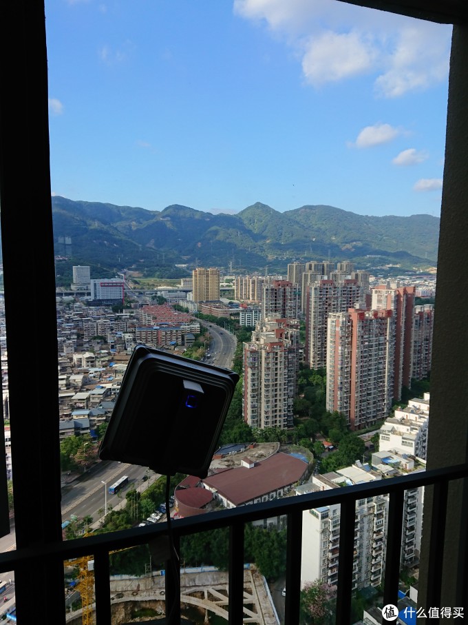 小众的刚需,窗宝Ecovacs 科沃斯 w833 擦窗机器人 开箱