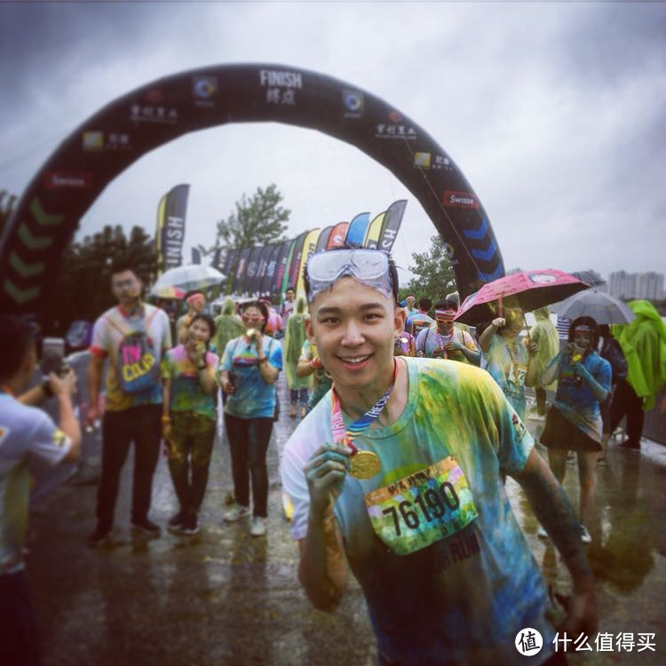 疯狂剁手不如疯狂跑步—Color Run是什么？