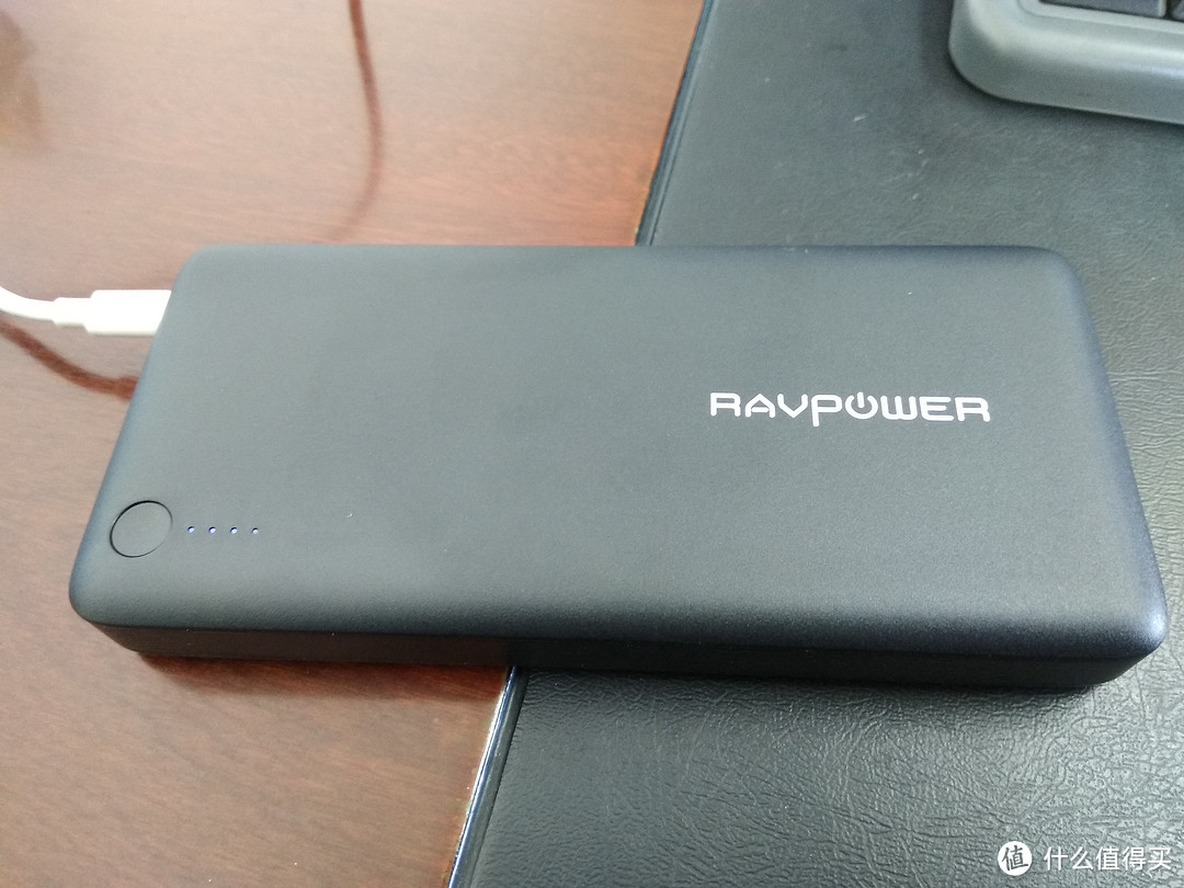 巨无霸！——评测RAVPower RP-PB058 双向PD快充26800毫安移动电源