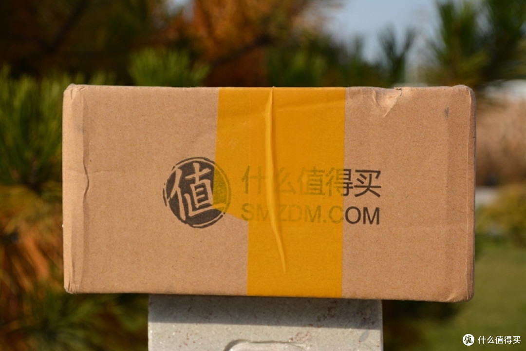 网易智造 USB-C电源适配器:跨界充电,便携高效,面向未来
