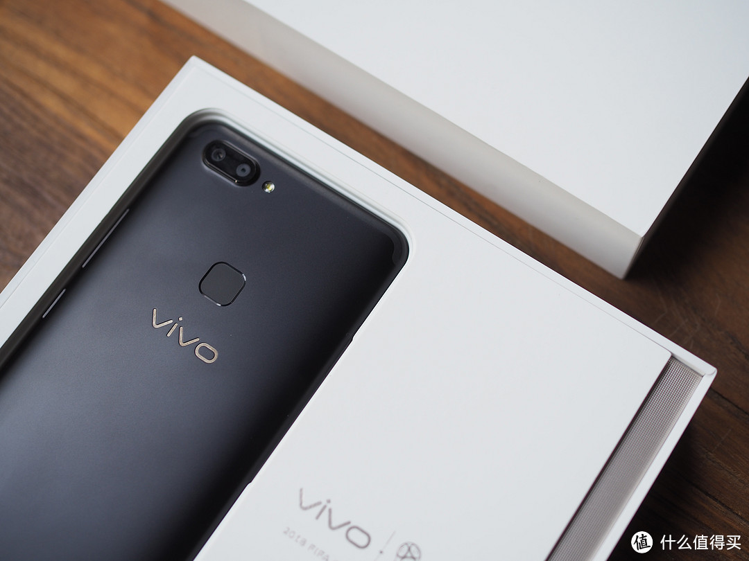 素颜也心机——VIVO X20全面屏手机不完全测评