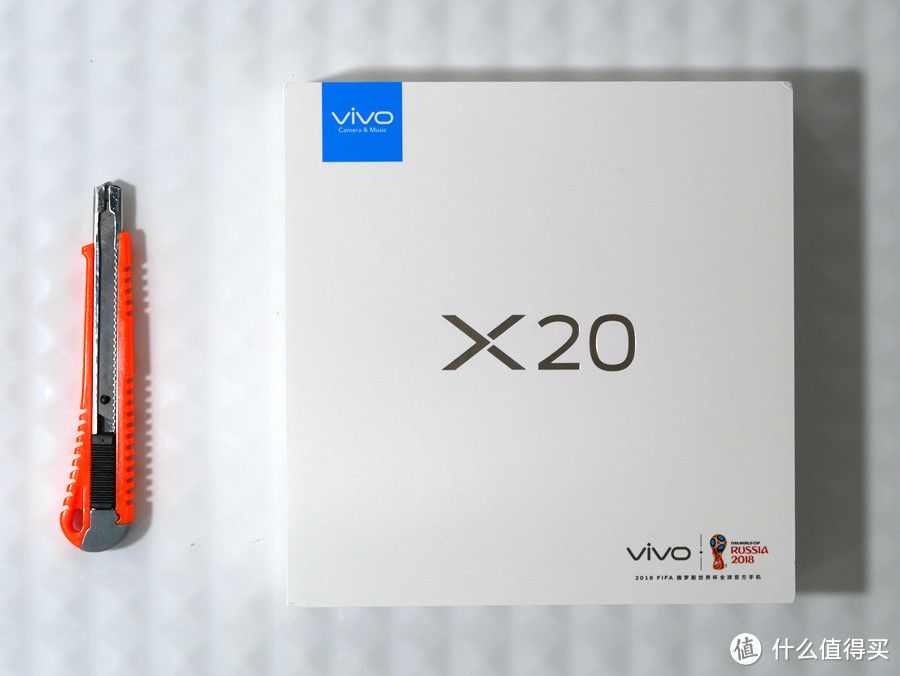 Kim工房：不安分的中端机！vivo X20手机评测