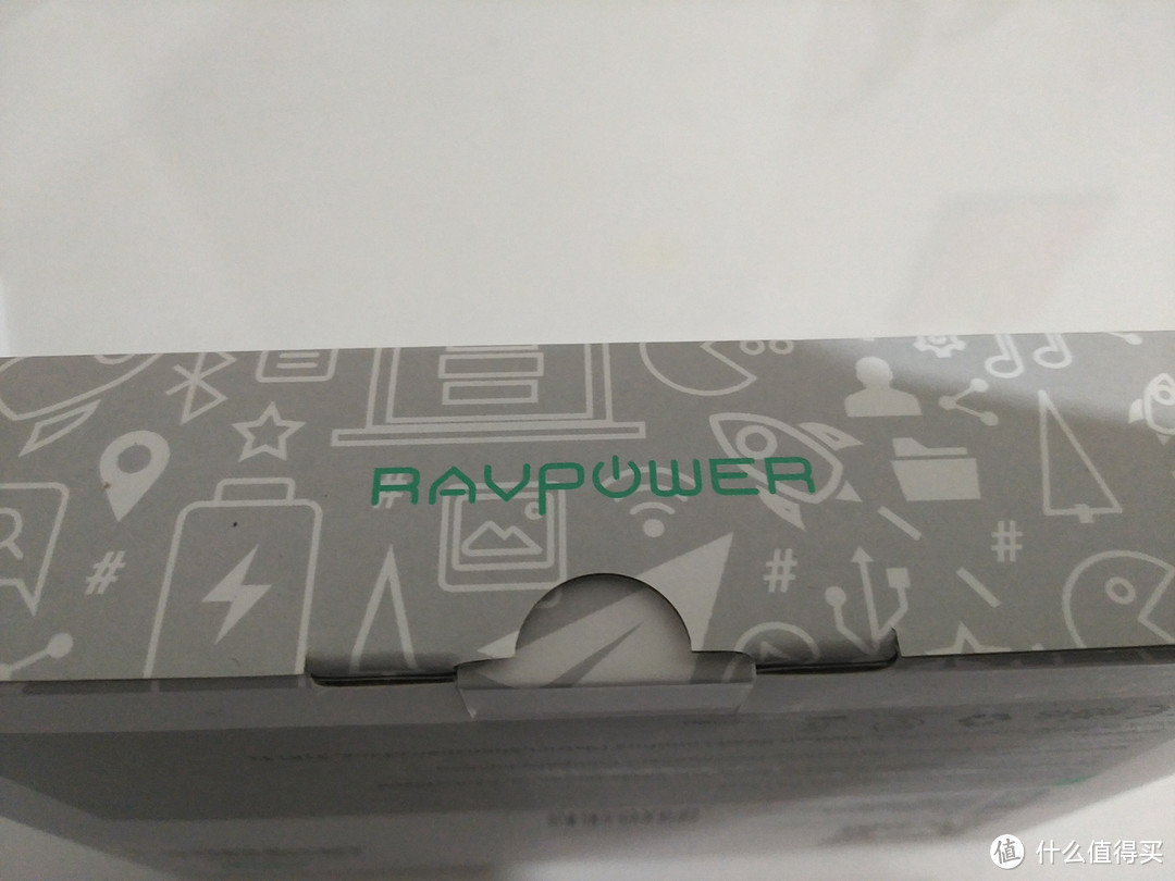 电池需求狂人的好搭档——RAVPower RP-PB058双向PD快充移动电源众测报告