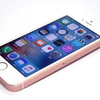 苹果 iPhone SE 手机使用总结(手感|设计|优点|缺点)