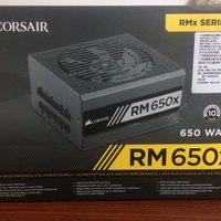 美商海盗船 RM650X 电源外观展示(接口|风扇)