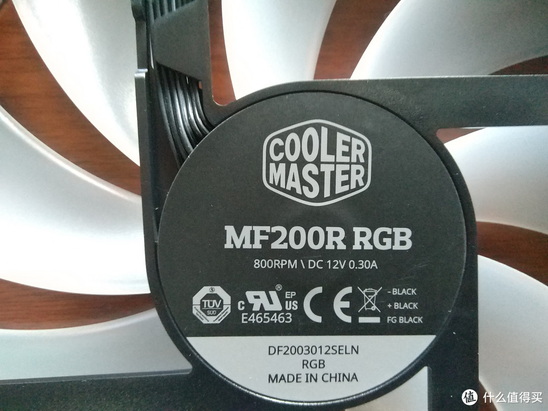 COOLERMASTER 酷冷至尊 H500P 机箱：给硬件找到一个大房子