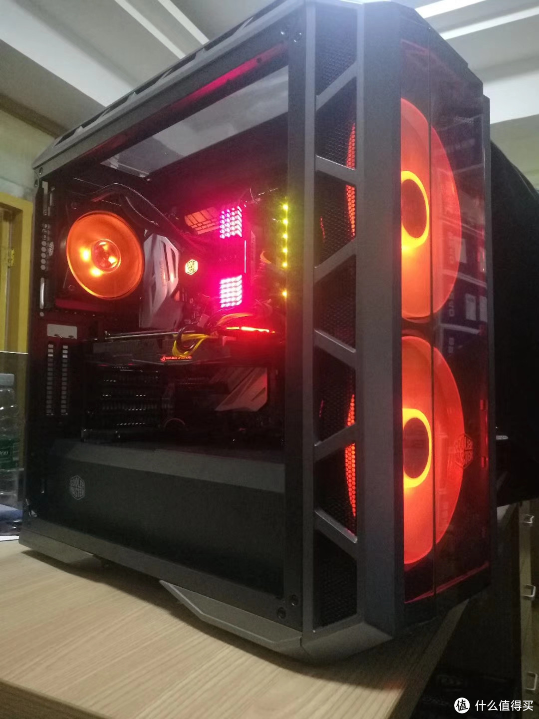 COOLERMASTER 酷冷至尊 H500P 机箱：给硬件找到一个大房子