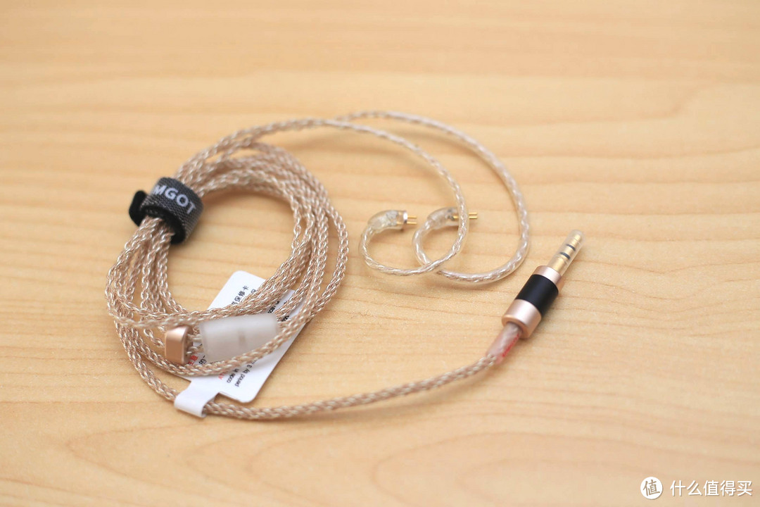 Simgot 兴戈 铜雀 EN700 pro 可换线入耳式耳机 简评