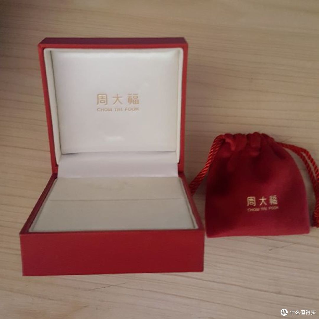 #晒单大赛#周大福紧箍咒系列戒指开箱&在线购买戒指尺寸选购指南(头图与文章无关