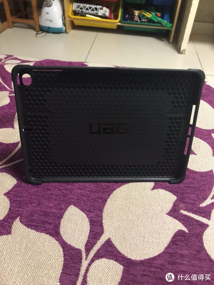 敝帚自珍—UAG 2017新ipad 防摔保护壳 开箱