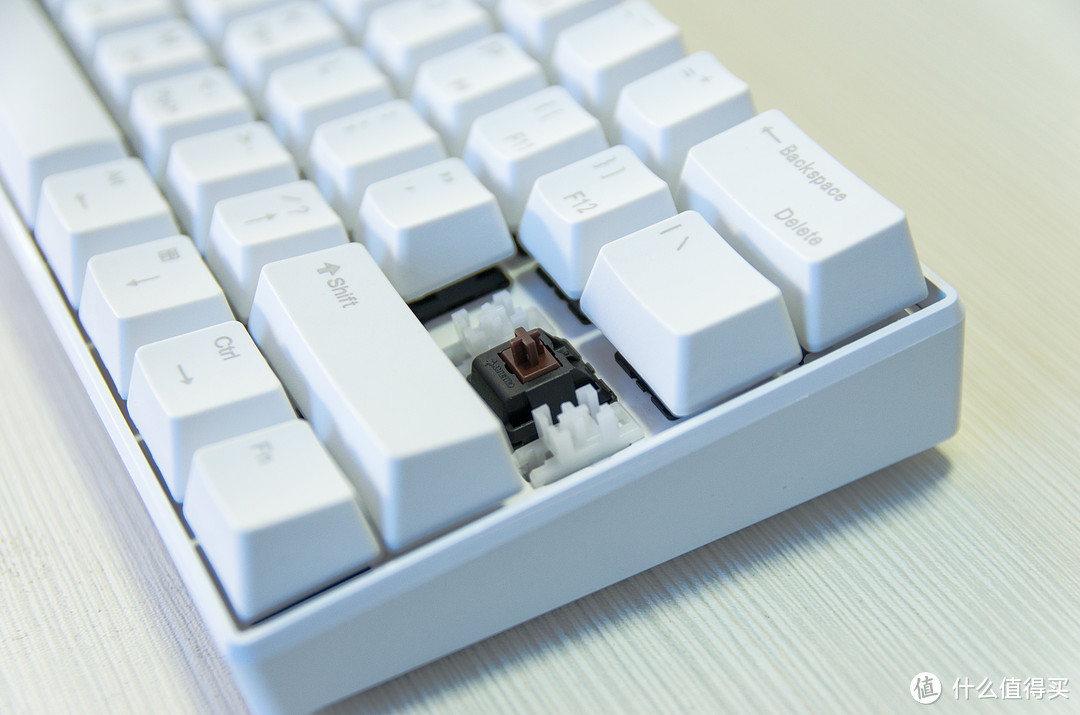 高斯ALT61双模机械键盘开箱测评