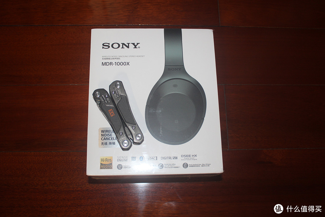 2017年双十一的第一单：SONY 索尼 MDR-1000X 降噪耳机 开箱简评