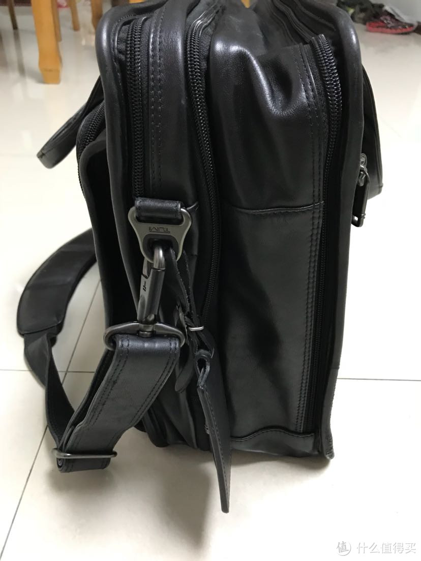 Ebay拍到Tumi alpha2 手提包 开箱