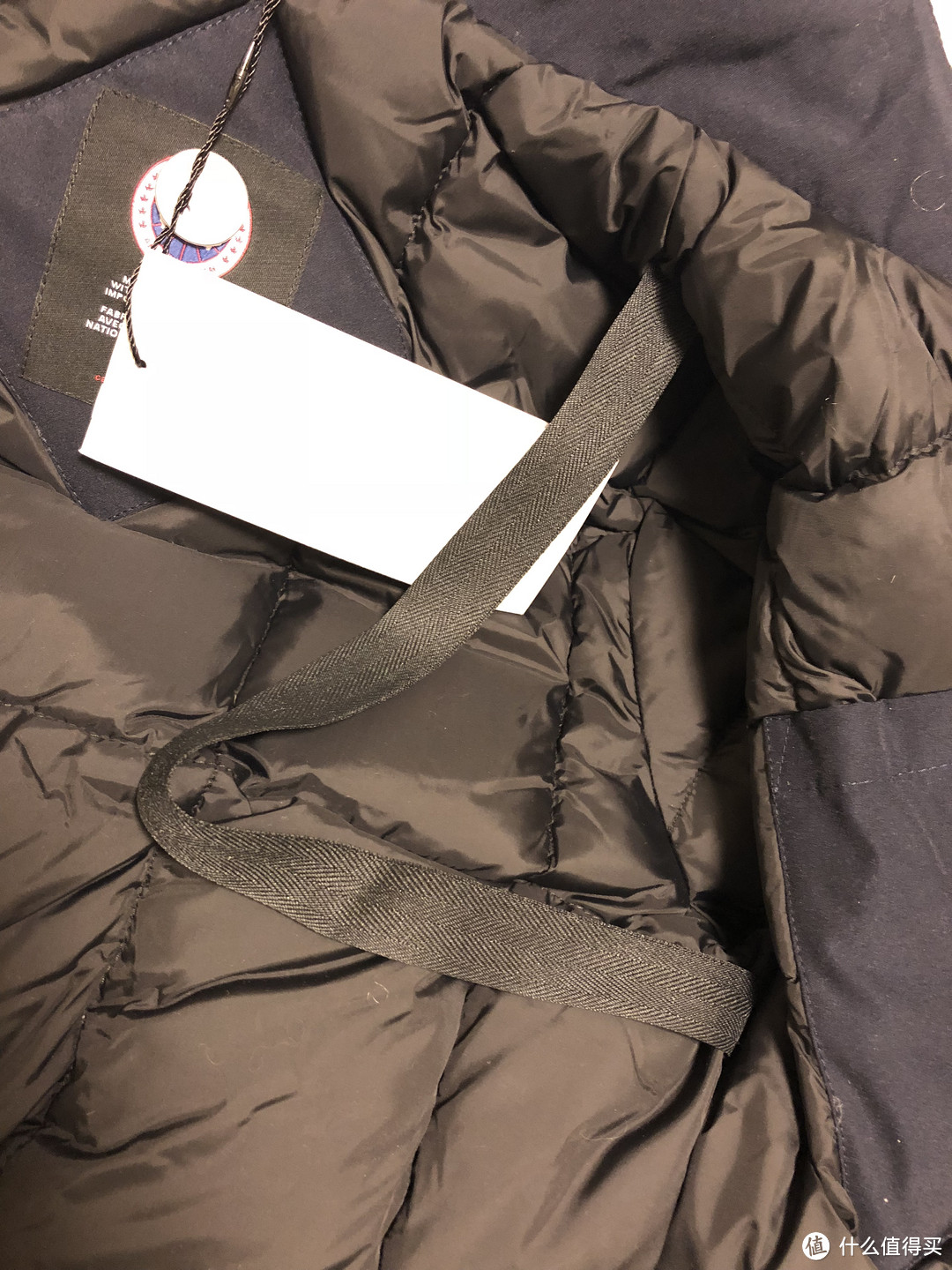 canada goose 官网购加拿大鹅细节、尺码及转运攻略