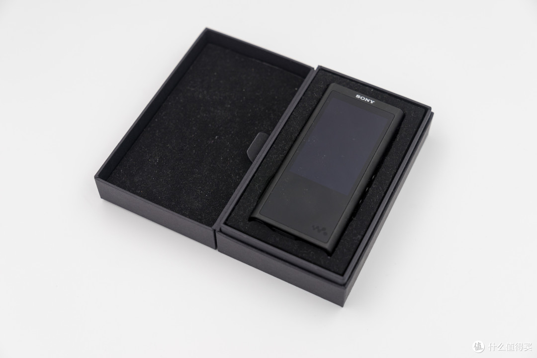 4.4平衡的普及者—SONY 索尼 ZX300A 播放器