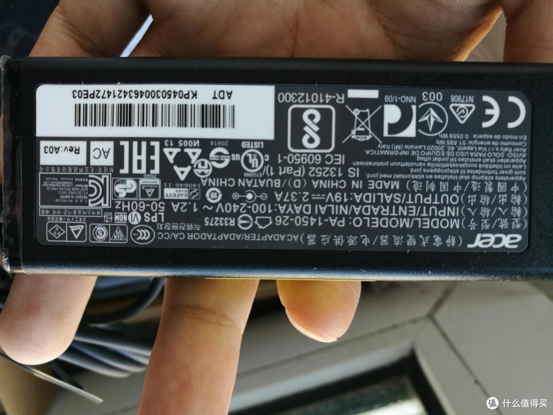 水冷强力镇压—Acer 宏碁 Switch alpha 12 笔记本电脑 测评