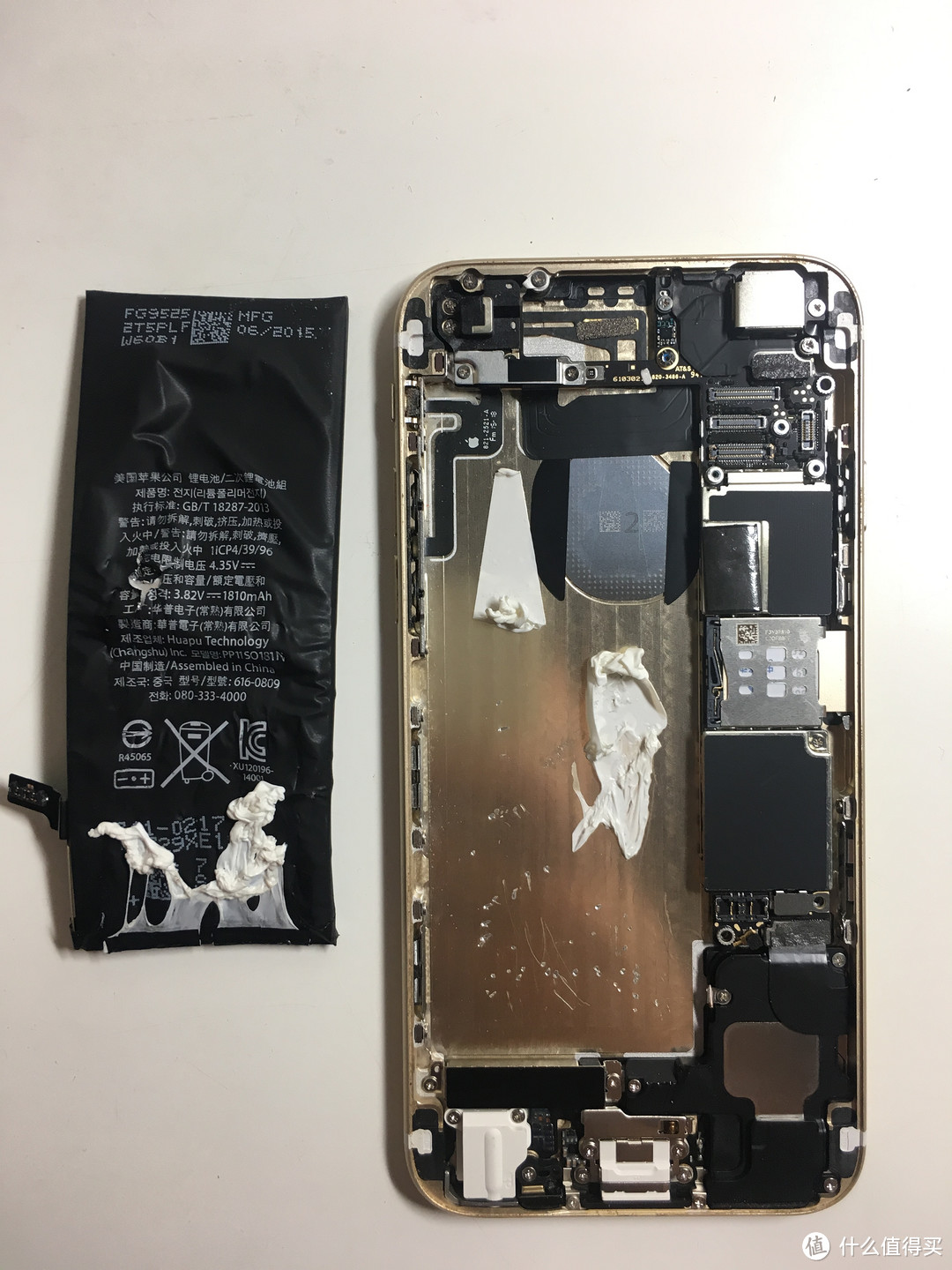 #晒单大赛#手把手教你自己动手更换iPhone 6电池