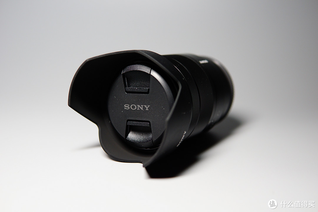 #原创新人#截幅小蓝标—SONY 索尼 E 16-70mm F4 ZA OSS 微单镜头 简单开箱