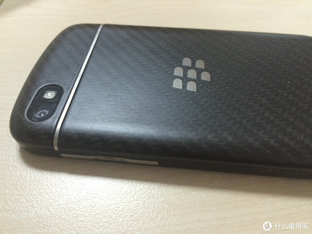 那些年的伪情怀_Blackberry的BB10——Q10和Passport