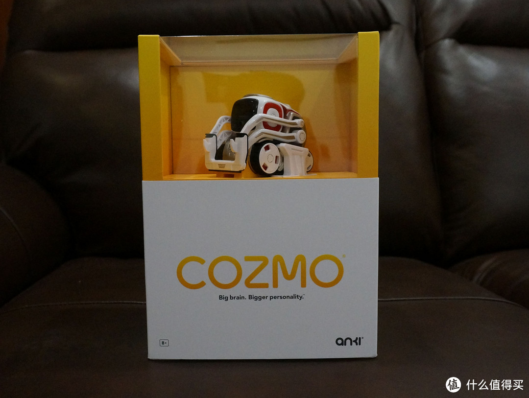 迟了近一年的Anki Cozmo 智能玩具机器人 开箱