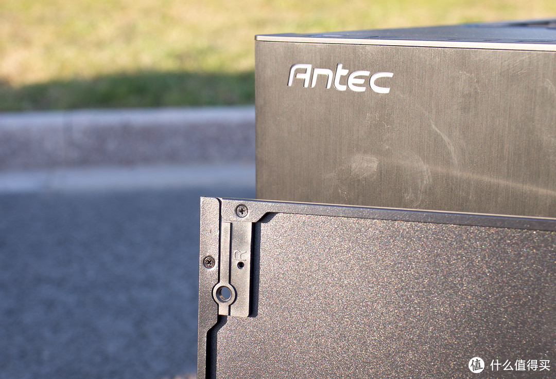 让你显卡不怕弯—Antec 安钛克 P110 机箱 测评