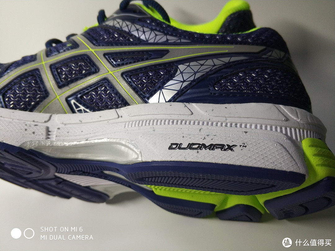 #晒单大赛#工欲善其事，必先利其器—ASICS 亚瑟士 GEL-EXALT 2 男女款 & AARON 硫化保暖休闲鞋 开箱