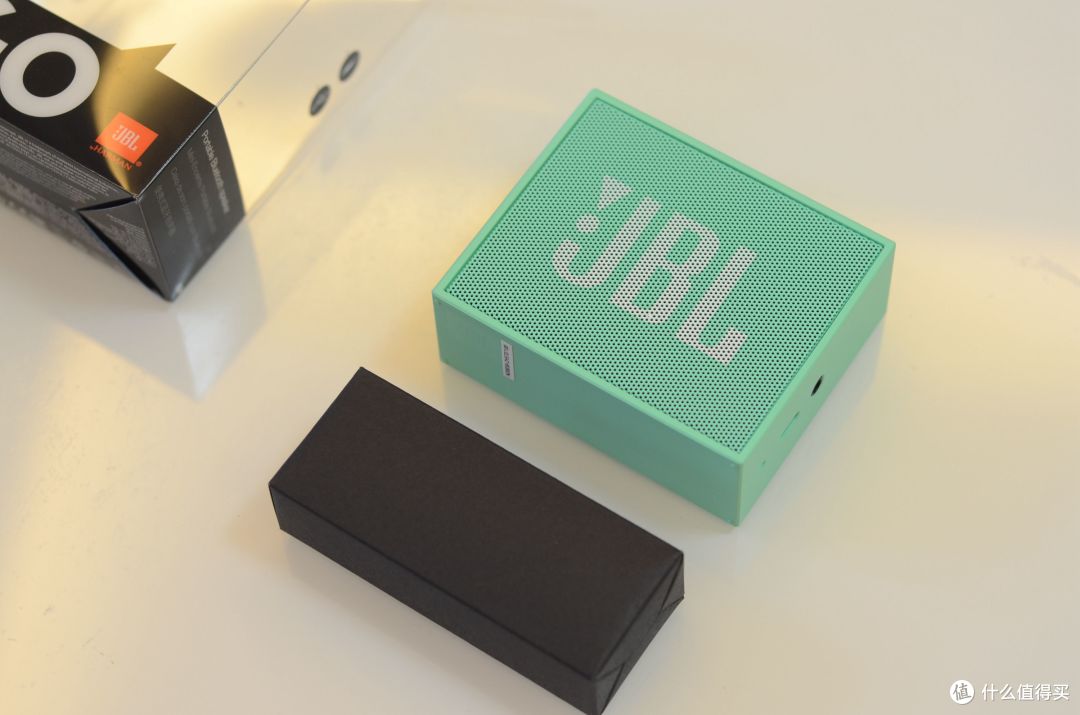 #晒单大赛#方头方脑音乐盒子JBL GO蓝牙音箱开箱