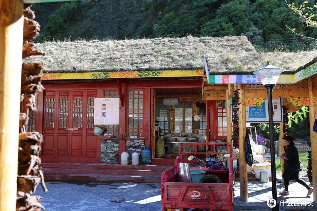 成都-都江堰-理县-汶川-理县（毕棚沟）-黑水（达古冰川）