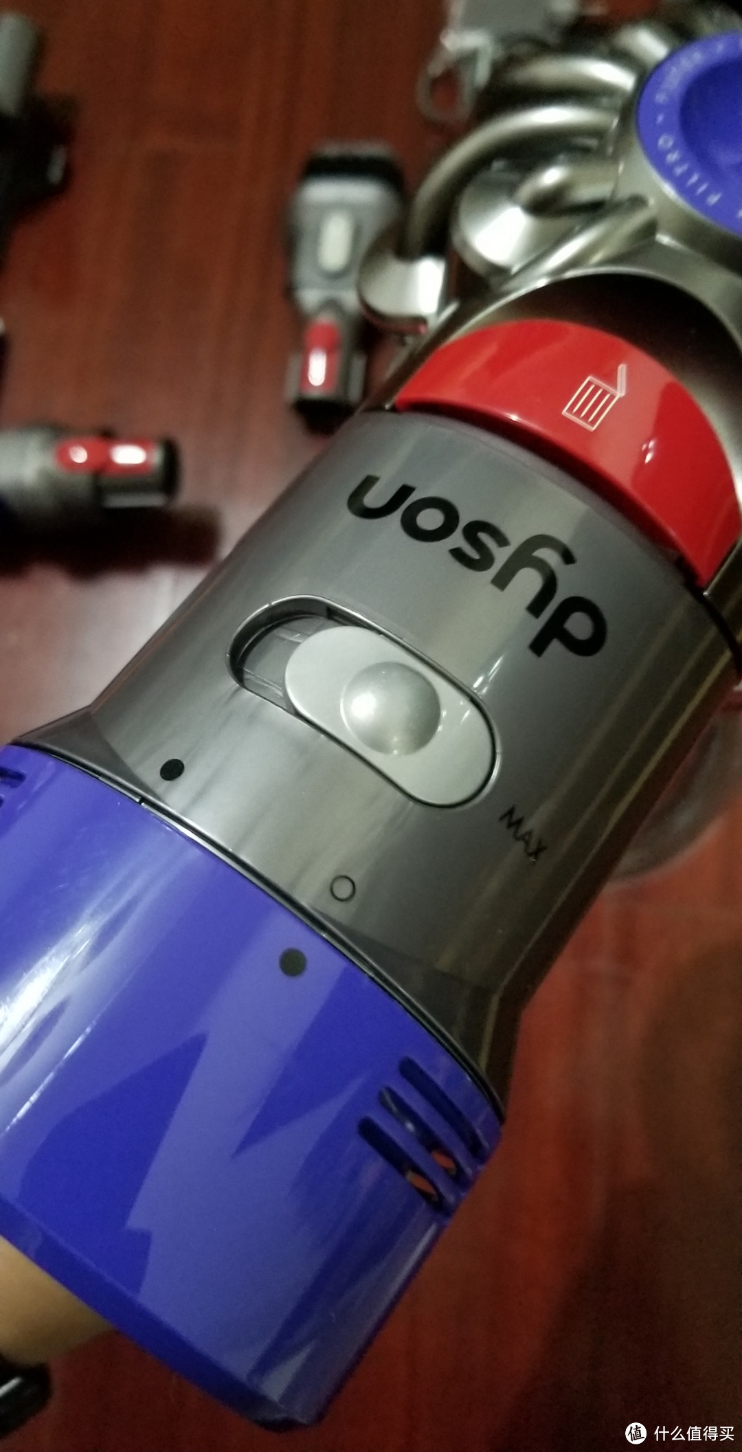 #原创新人# dyson 戴森 V8 吸尘器 海淘到手开箱体验