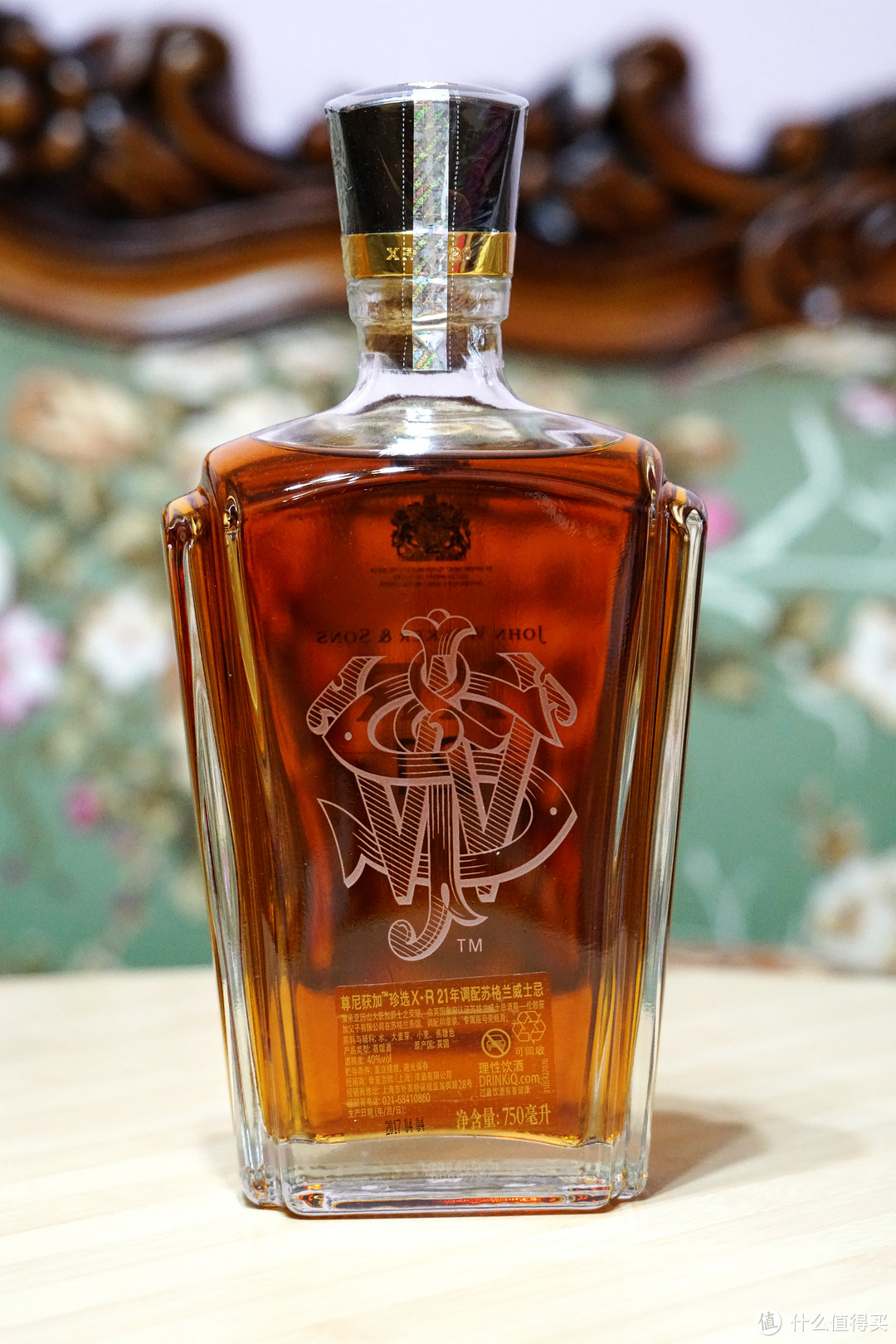 #晒单大赛#听说集齐一套可以召唤神龙?我知道泥萌都少这瓶:Johnnie Walker 尊尼获加 威士忌 晒物