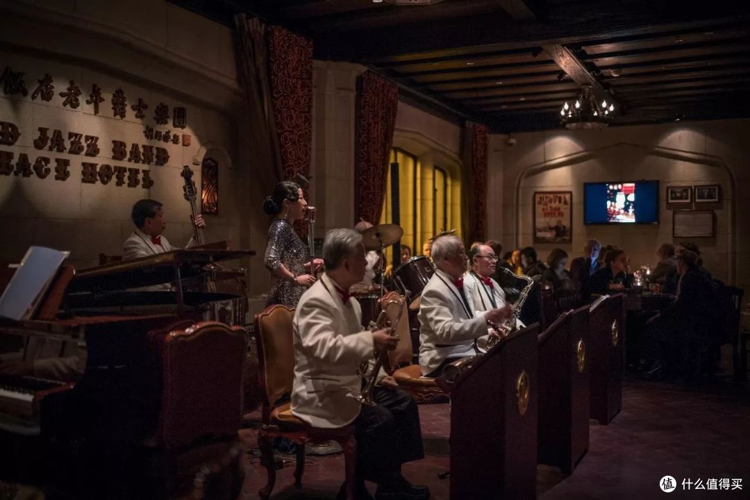 如果问哪家酒店能代表上海?那一定是和平饭店