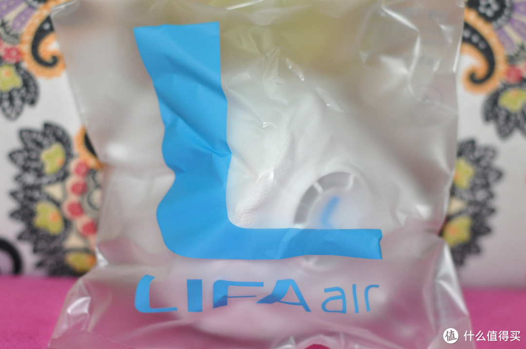 雾霾天最佳出行伴侣——LIFAair LM99 自吸过滤式防雾霾口罩众测报告