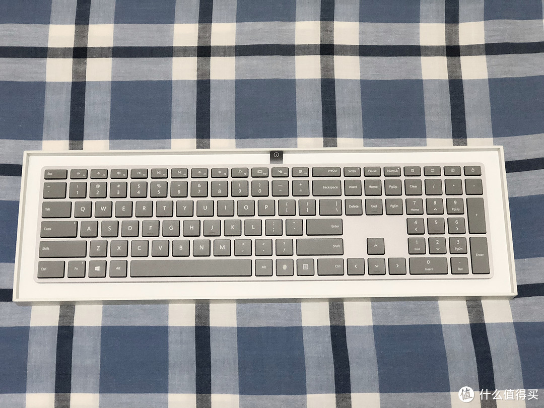#本站首晒#Microsoft Modern Keyboard 无线蓝牙指纹识别键盘